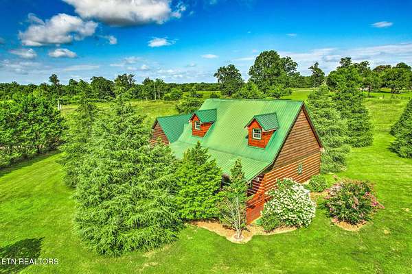 1.5 Acres of Land with Home for Sale in Madisonville, Tennessee