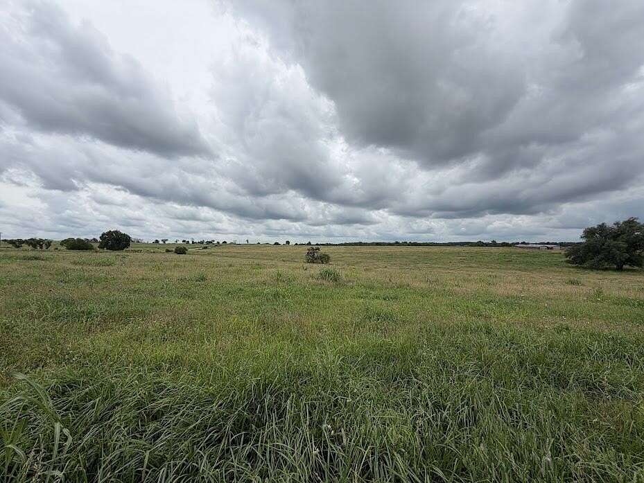 5 Acres of Residential Land for Sale in Bolivar, Missouri