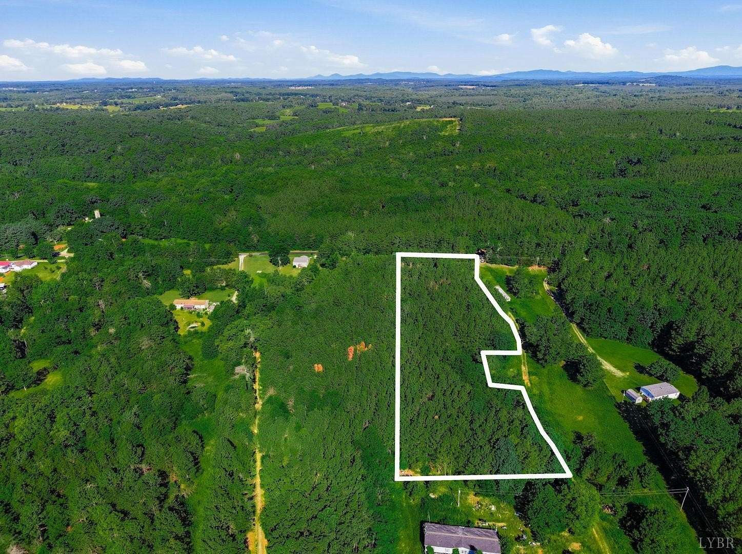 3.47 Acres of Residential Land for Sale in Appomattox, Virginia