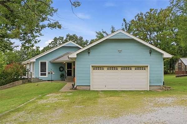 3 Acres of Land with Home for Sale in Sapulpa, Oklahoma