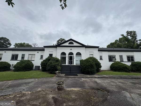 6.3 Acres of Improved Mixed-Use Land for Sale in Tennille, Georgia