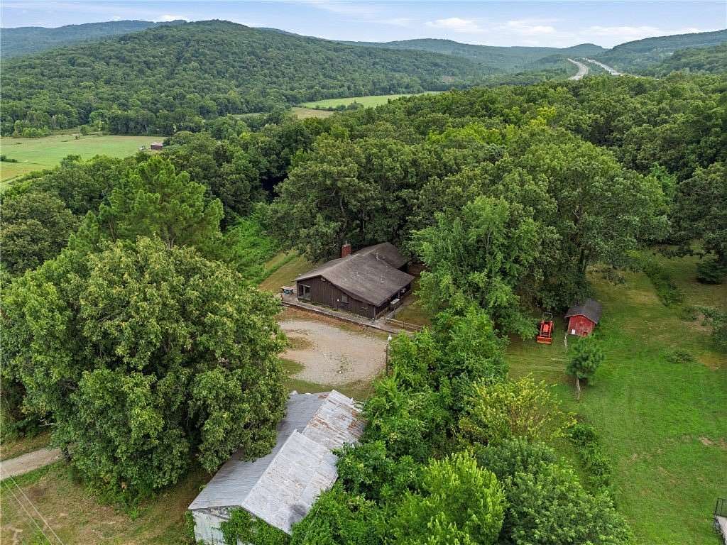11 Acres of Land with Home for Sale in West Fork, Arkansas