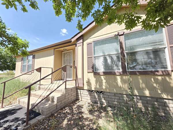 10 Acres of Land with Home for Sale in Elfrida, Arizona