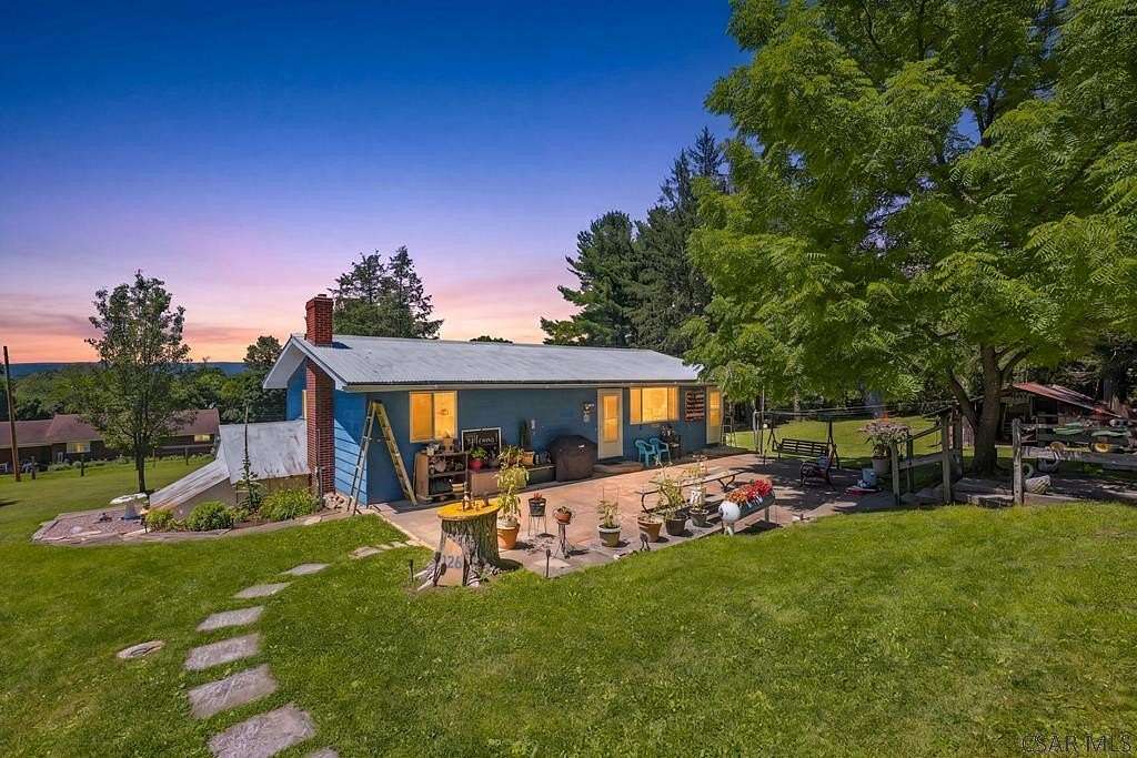 1.75 Acres of Land with Home for Sale in Salisbury, Pennsylvania
