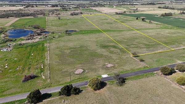 12.7 Acres of Land for Sale in West, Texas