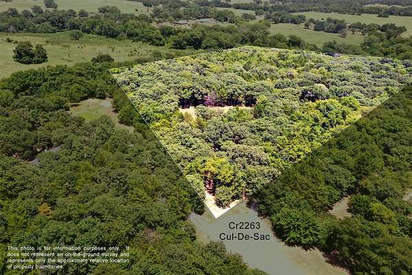 5.12 Acres of Residential Land for Sale in Valley View, Texas