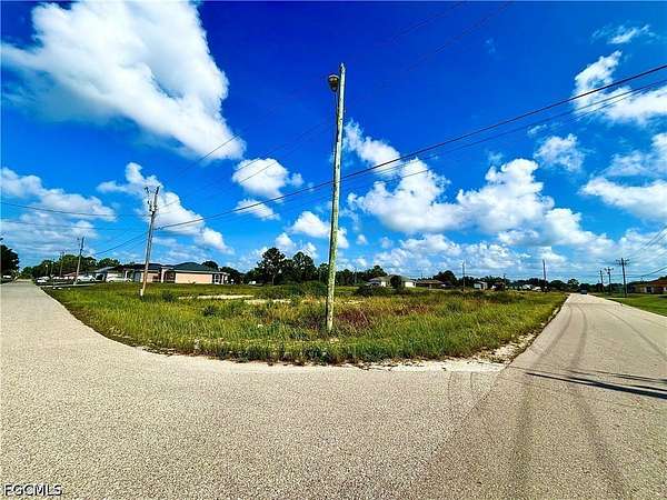 0.25 Acres of Residential Land for Sale in Lehigh Acres, Florida