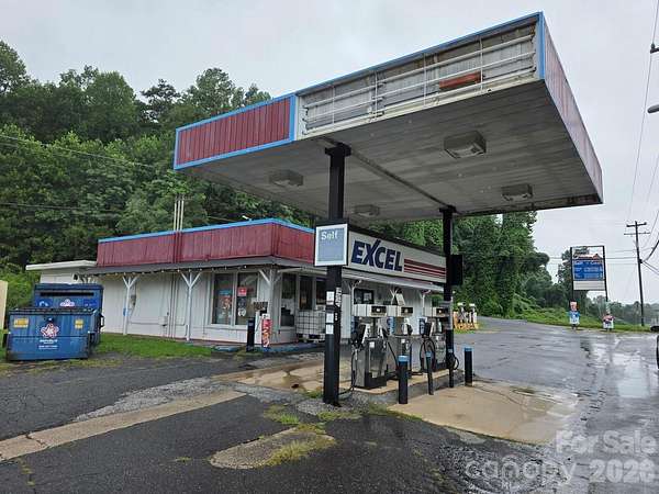 1 Acre of Mixed-Use Land for Sale in Marion, North Carolina