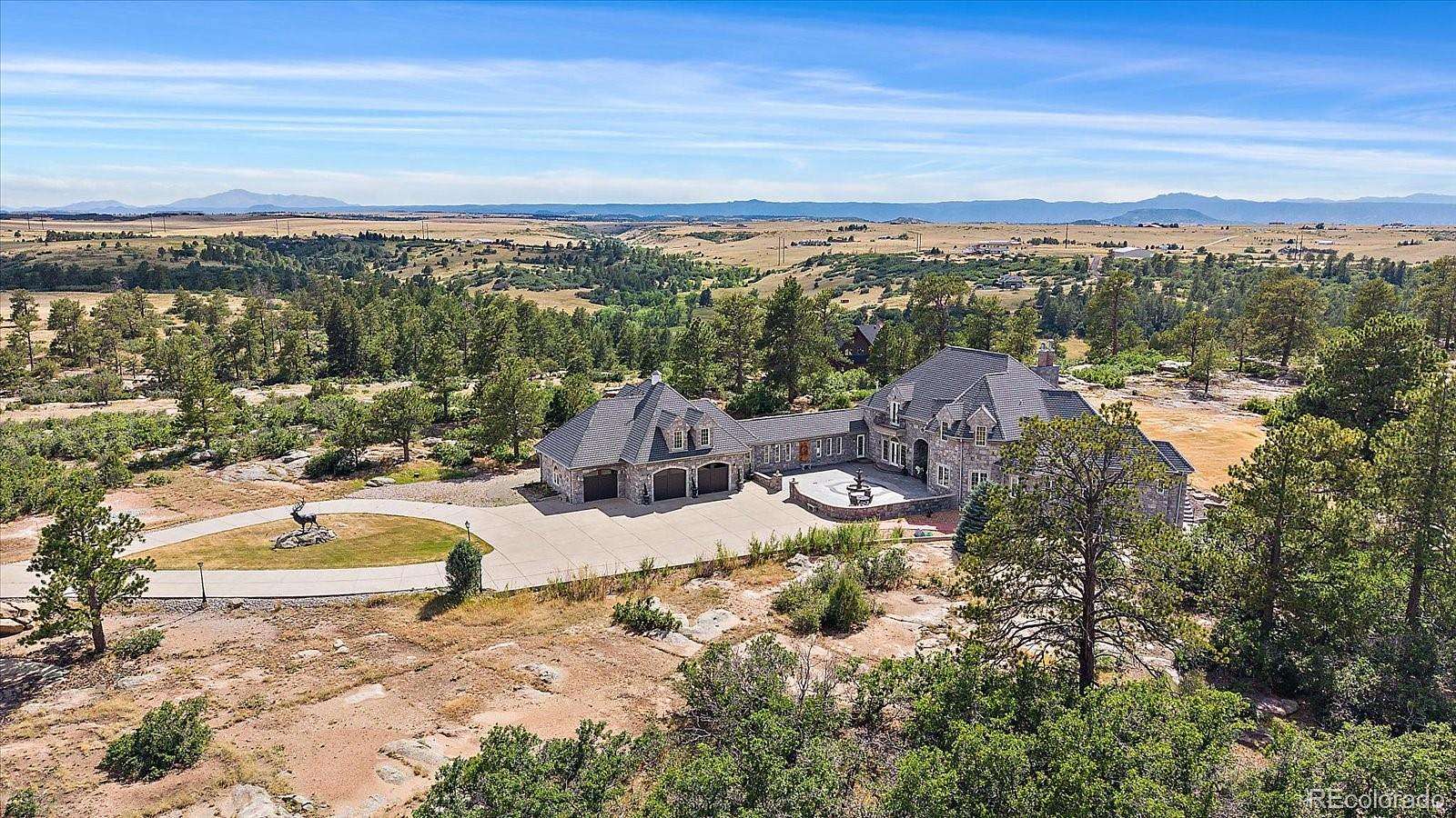 35 Acres of Recreational Land with Home for Sale in Castle Rock, Colorado