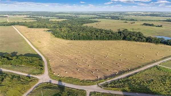 122 Acres of Land for Sale in Chelsea, Oklahoma