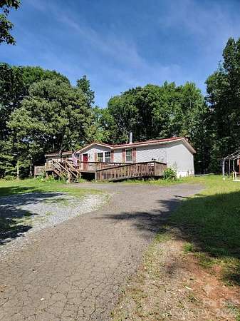 3.19 Acres of Land with Home for Sale in York, South Carolina