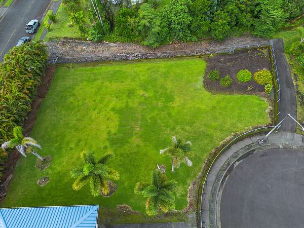 0.5 Acres of Residential Land for Sale in Hilo, Hawaii
