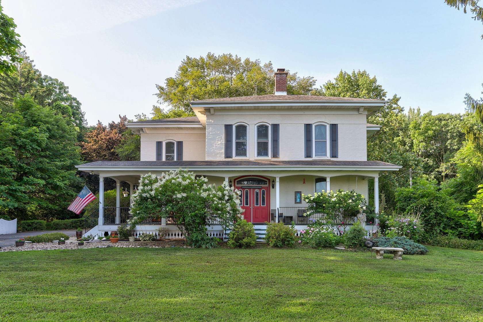 4.1 Acres of Land with Home for Sale in South Haven, Michigan