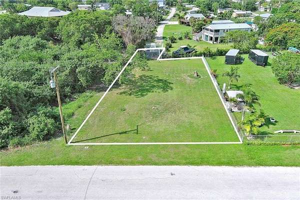 0.25 Acres of Residential Land for Sale in Chokoloskee, Florida