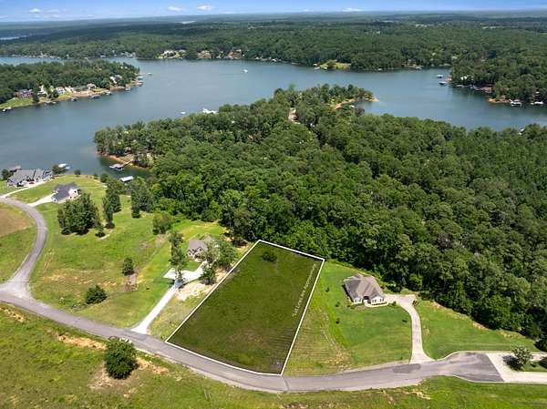 1.2 Acres of Residential Land for Sale in Jasper, Alabama