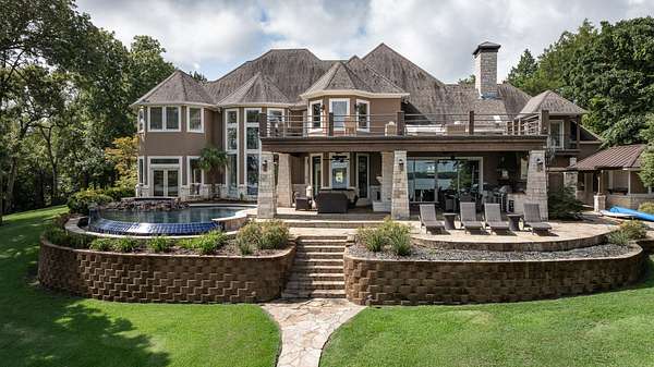 1.85 Acres of Land with Home for Sale in Athens, Texas