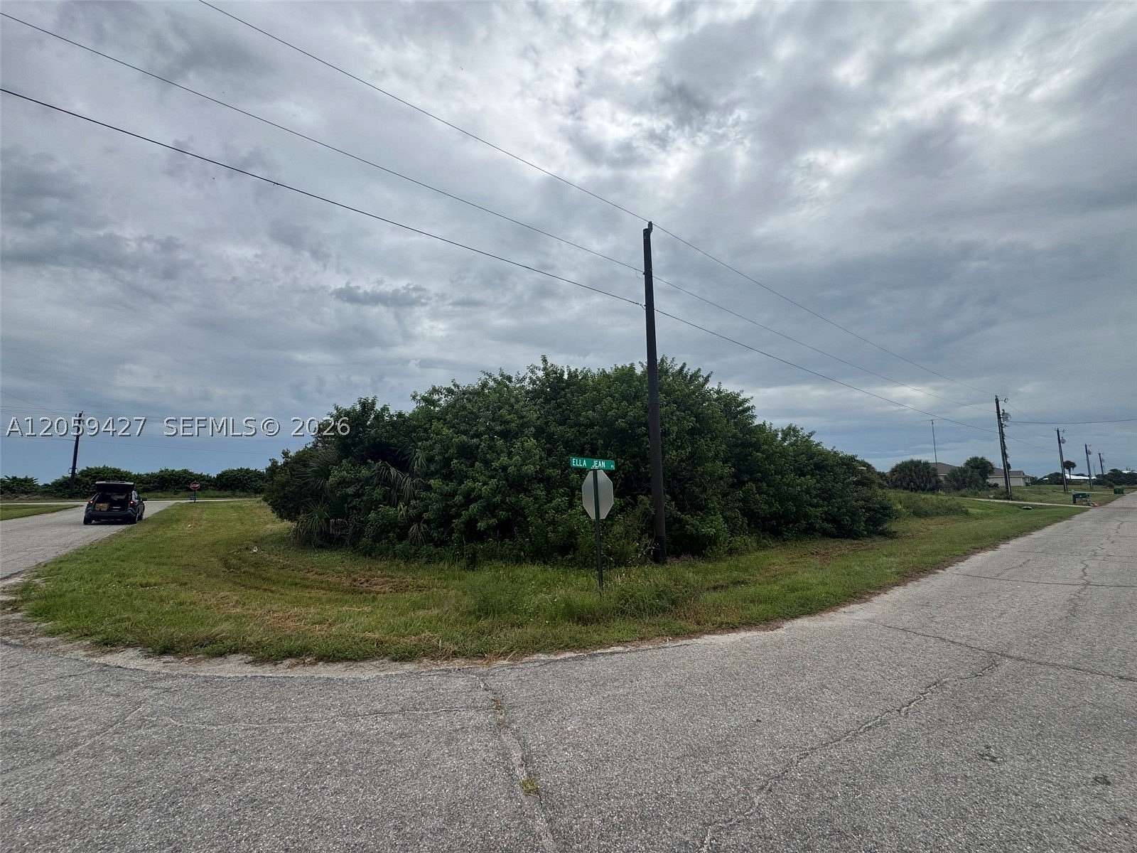 0.35 Acres of Residential Land for Sale in LaBelle, Florida