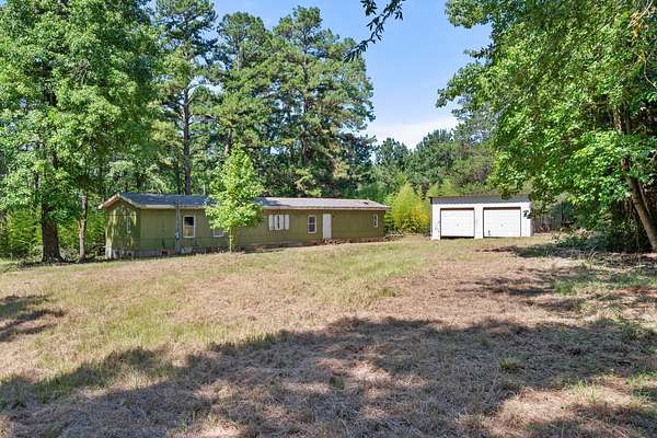 6 Acres of Residential Land for Sale in Palestine, Texas