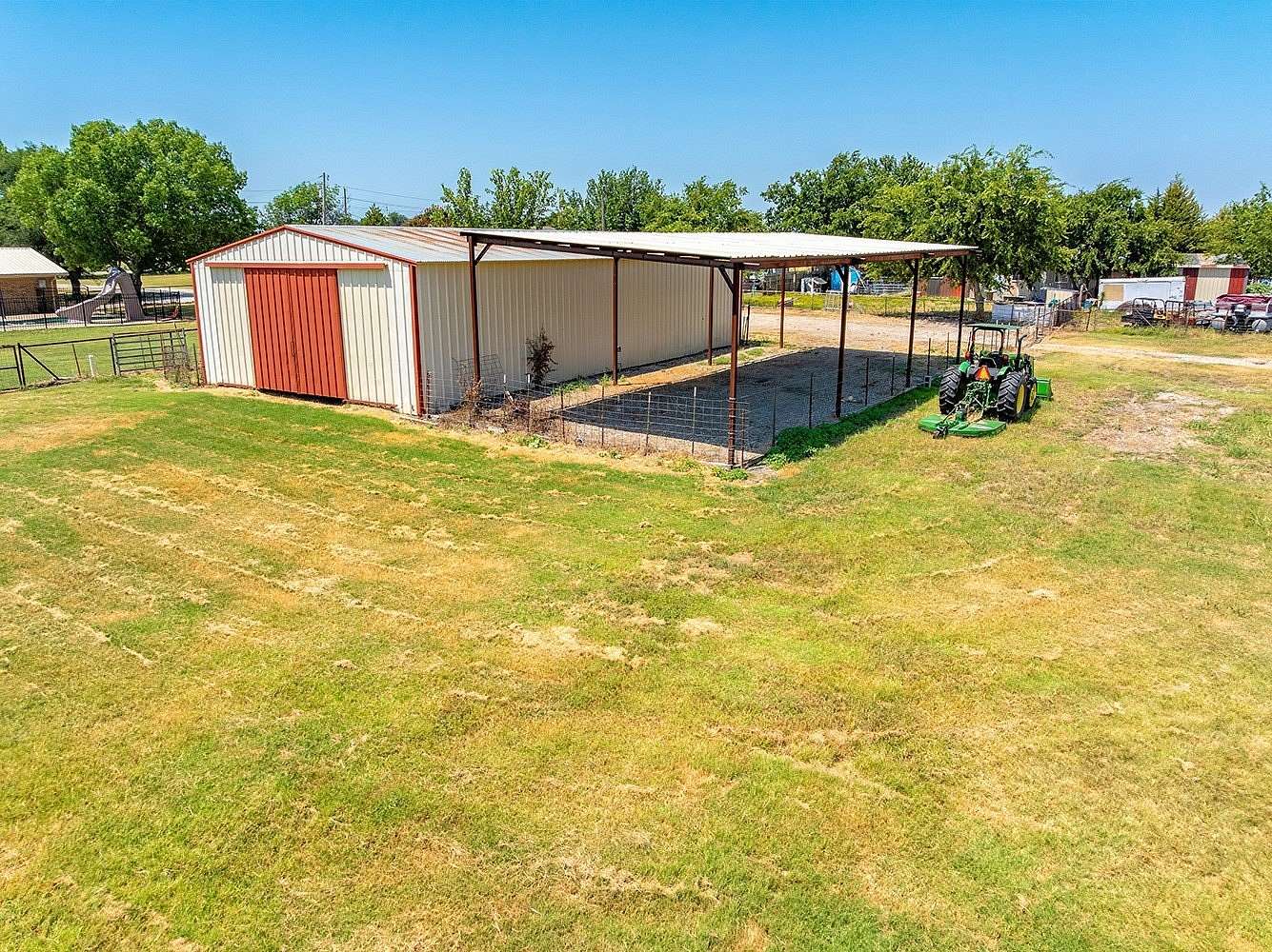 6.14 Acres of Land with Home for Sale in Denton, Texas
