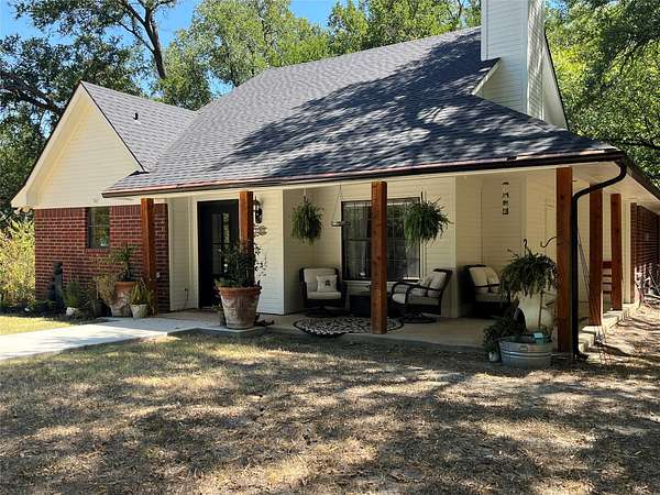 2.53 Acres of Land with Home for Sale in Palmer, Texas