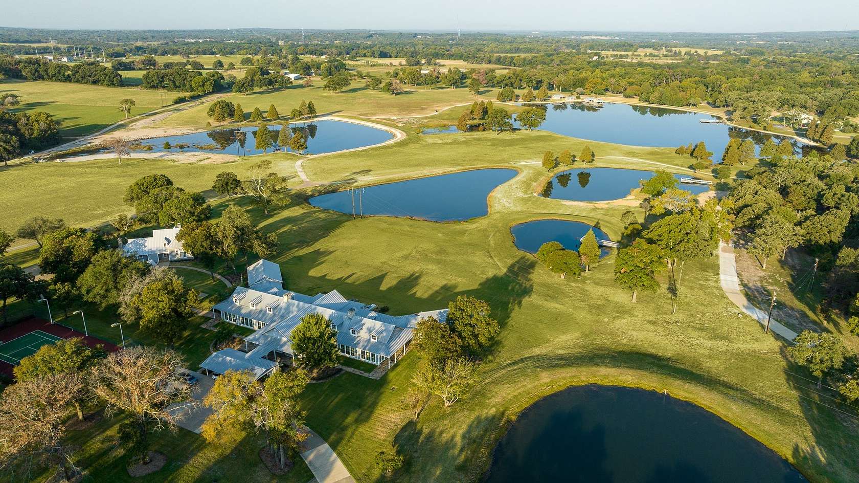 320 Acres of Improved Land for Sale in Athens, Texas