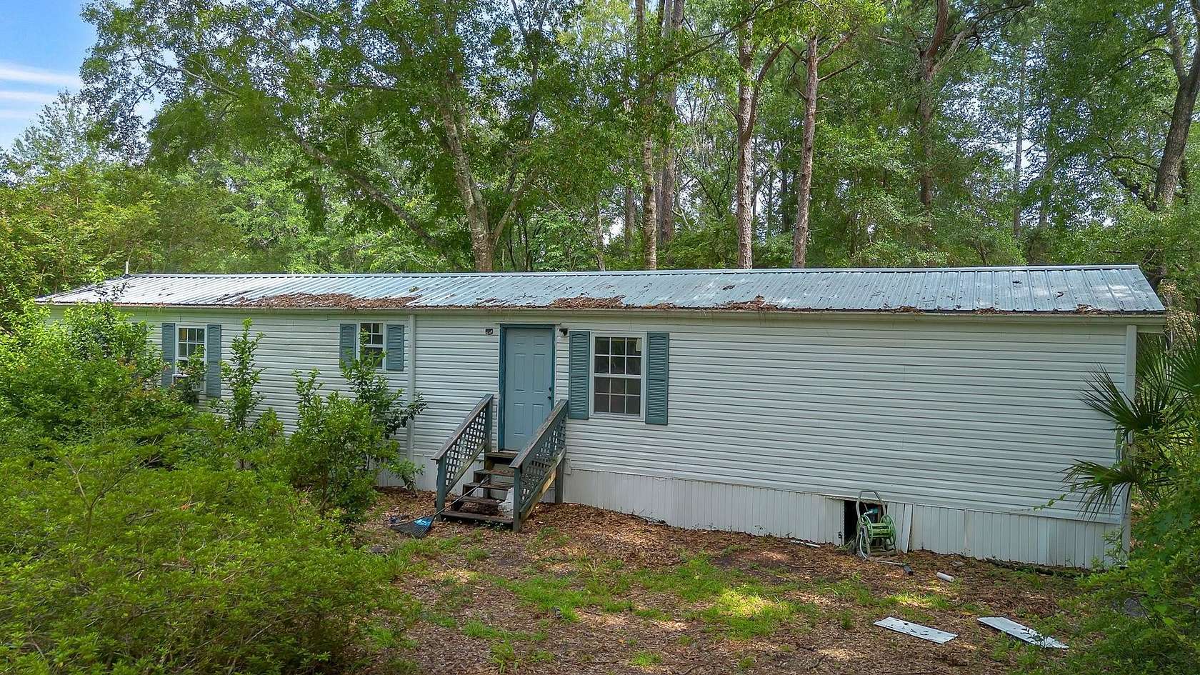 3 Acres of Land with Home for Sale in Tallahassee, Florida