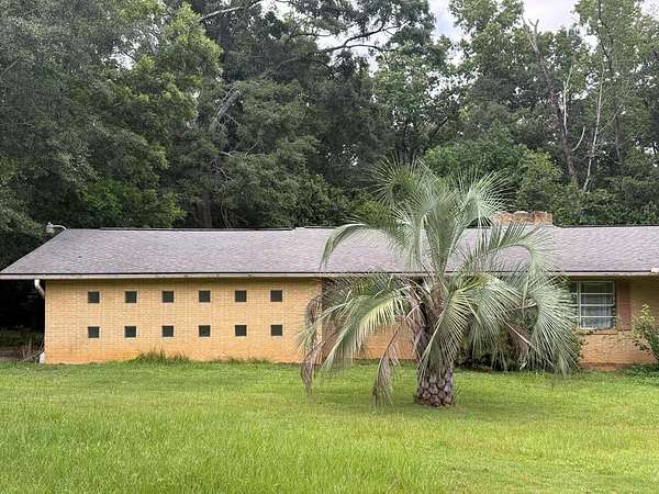 3.18 Acres of Land with Home for Sale in Abbeville, Alabama