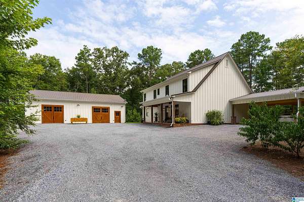 15.5 Acres of Land with Home for Sale in Columbiana, Alabama