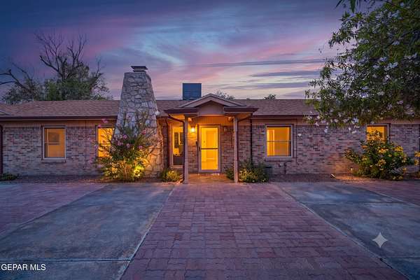 1.74 Acres of Land with Home for Sale in El Paso, Texas