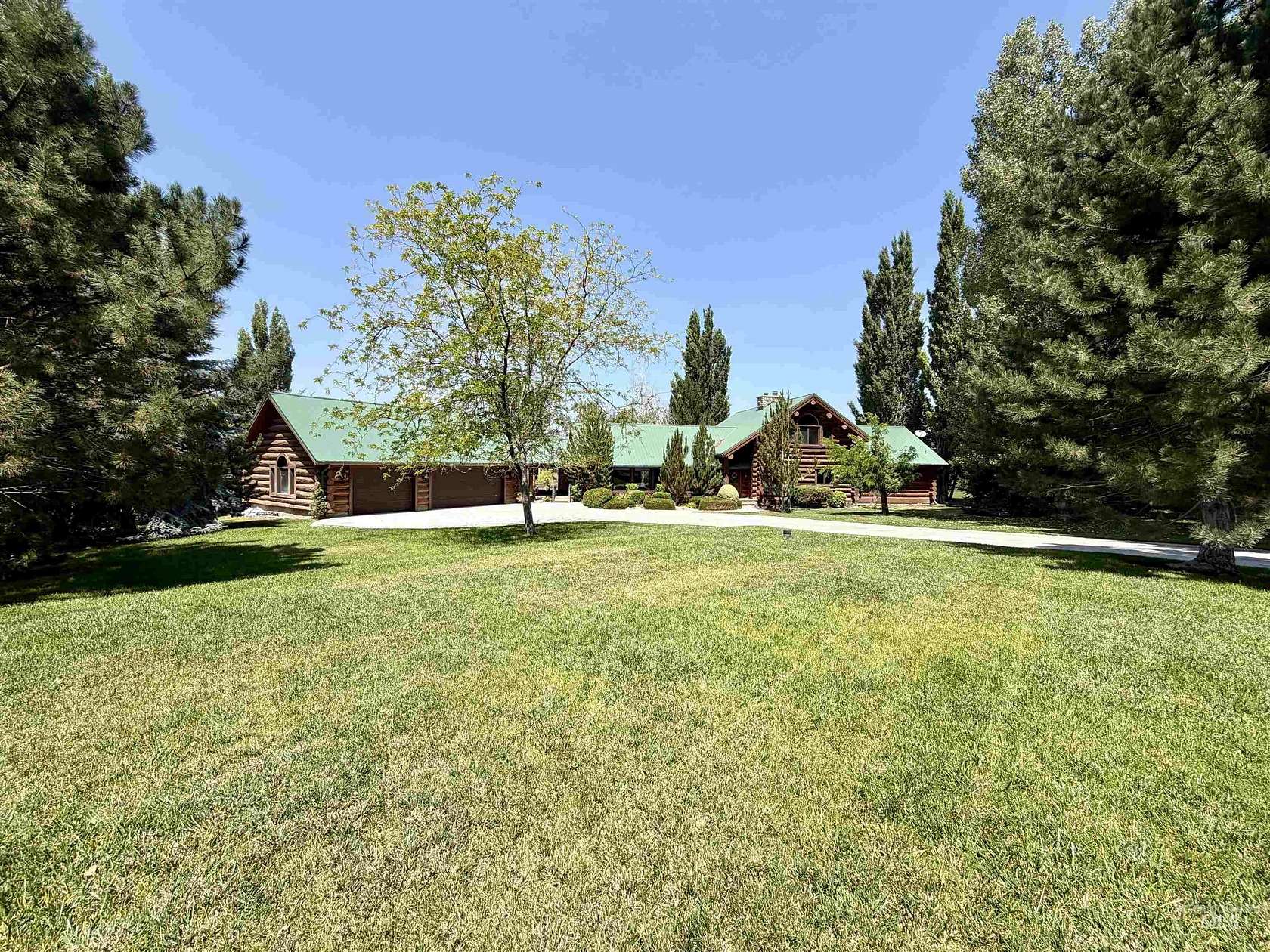 2 Acres of Land with Home for Sale in Twin Falls, Idaho