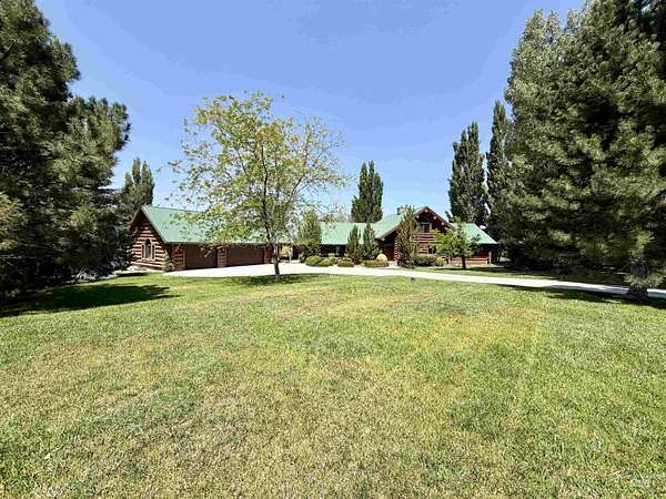 2 Acres of Land with Home for Sale in Twin Falls, Idaho