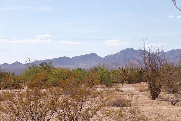 5 Acres of Residential Land for Sale in Yucca, Arizona