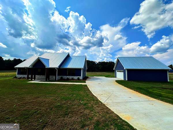 4.68 Acres of Land with Home for Sale in Cedartown, Georgia