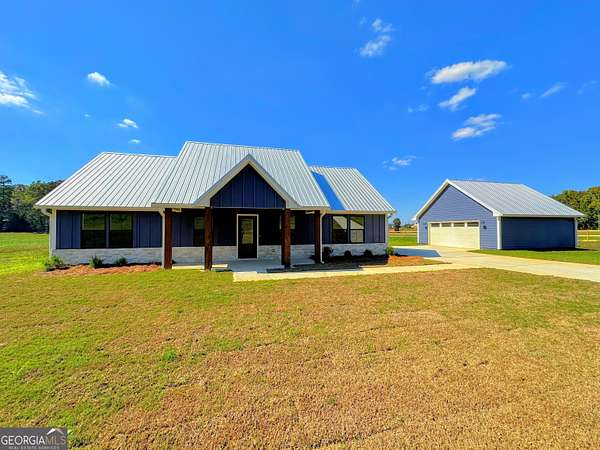 4.68 Acres of Land with Home for Sale in Cedartown, Georgia