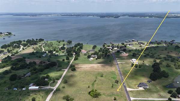 1 Acre of Residential Land for Sale in Streetman, Texas