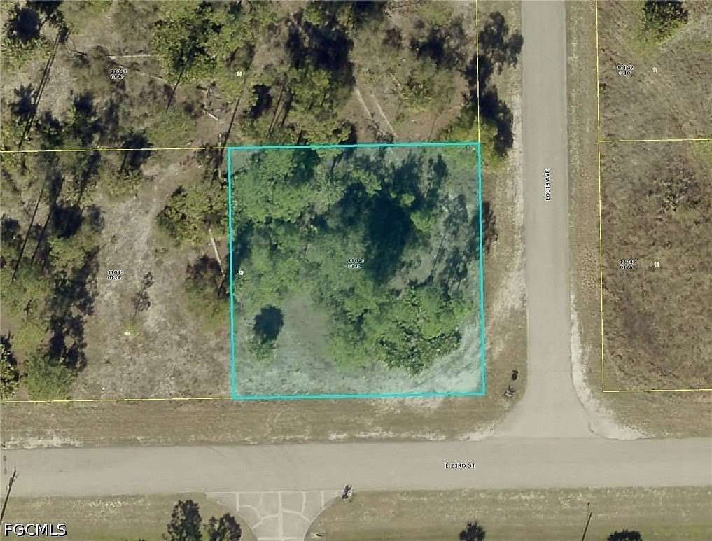 0.25 Acres of Residential Land for Sale in Alva, Florida