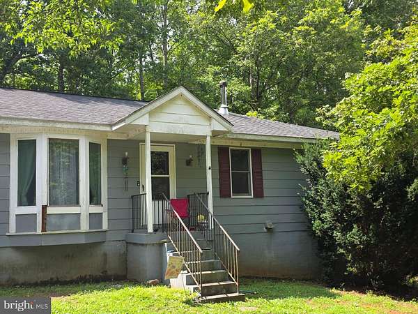 6.57 Acres of Land with Home for Sale in Goldvein, Virginia