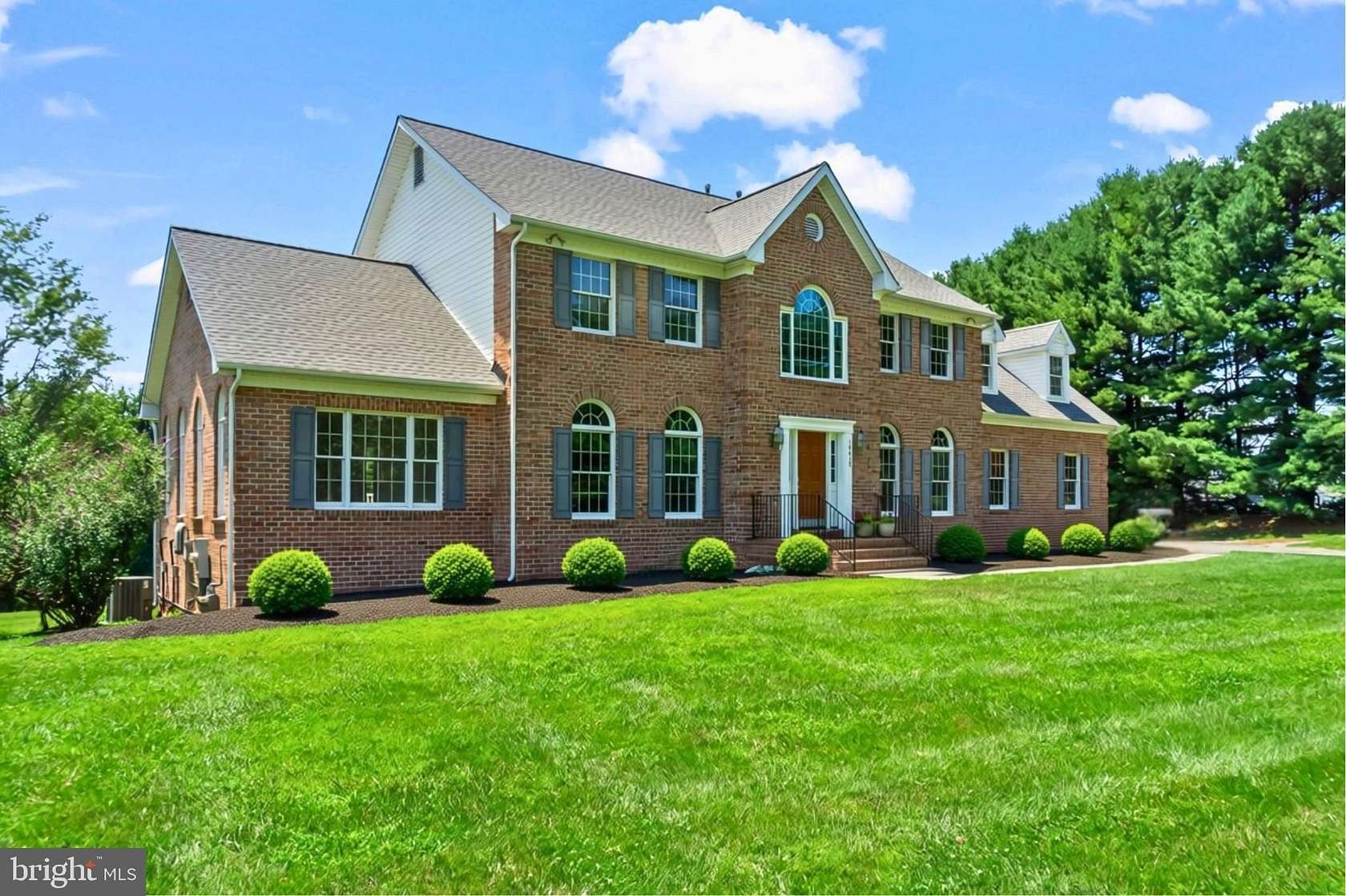 2.5 Acres of Land with Home for Sale in Darnestown, Maryland