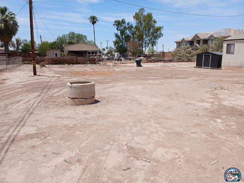 0.14 Acres of Residential Land for Sale in El Centro, California