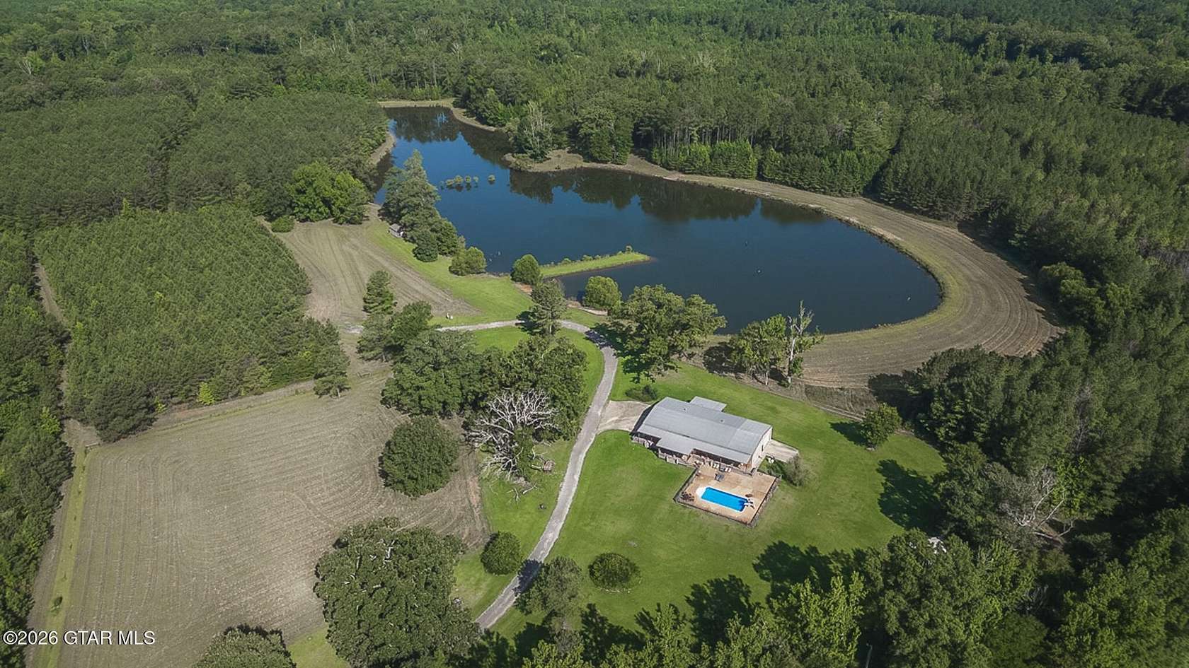 177 Acres of Land with Home for Sale in Sturgis, Mississippi