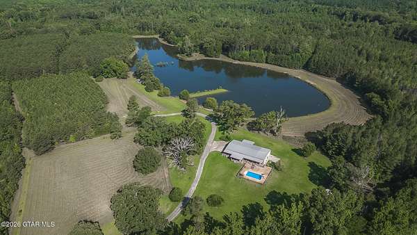 177 Acres of Land with Home for Sale in Sturgis, Mississippi