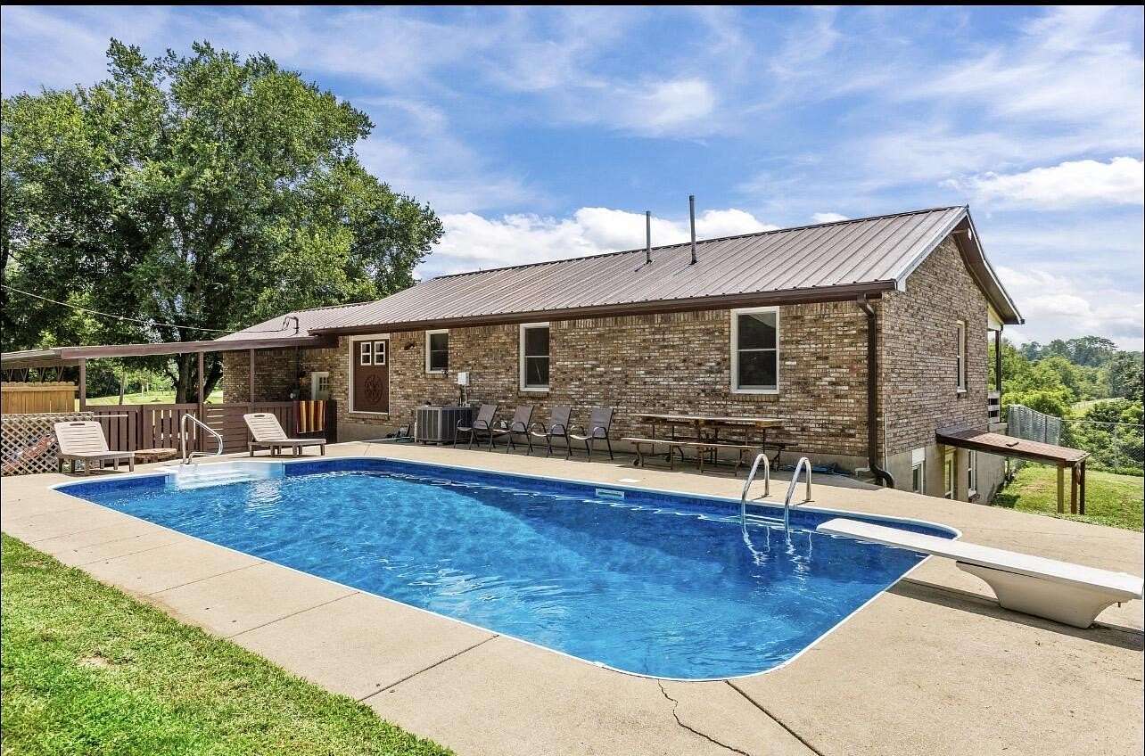 5.58 Acres of Land with Home for Sale in Winchester, Kentucky