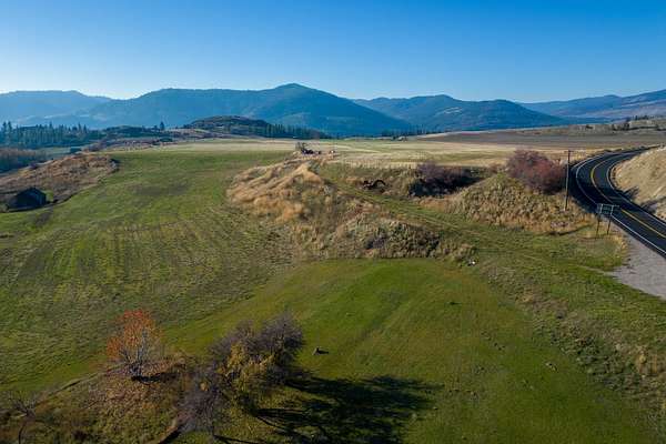 3.56 Acres of Residential Land for Sale in Hunters, Washington