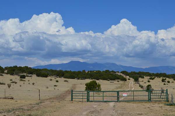 2,586 Acres of Agricultural Land for Sale in Rye, Colorado