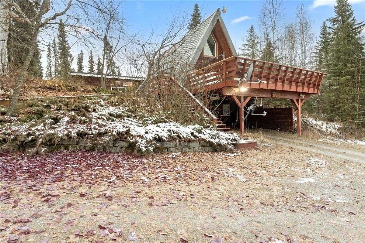 5 Acres of Land with Home for Sale in Fairbanks, Alaska