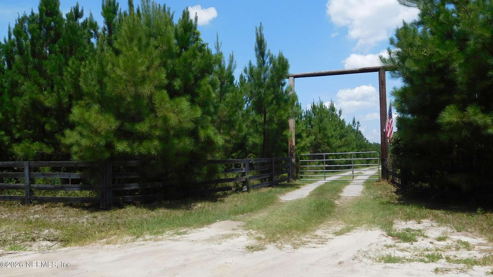 3 Acres of Residential Land for Sale in Callahan, Florida