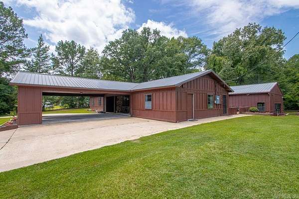 5.1 Acres of Land with Home for Sale in Mabelvale, Arkansas