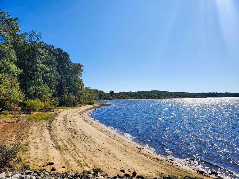 0.83 Acres of Residential Land for Sale in Big Sandy, Tennessee