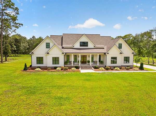 2.36 Acres of Land with Home for Sale in Moultrie, Georgia