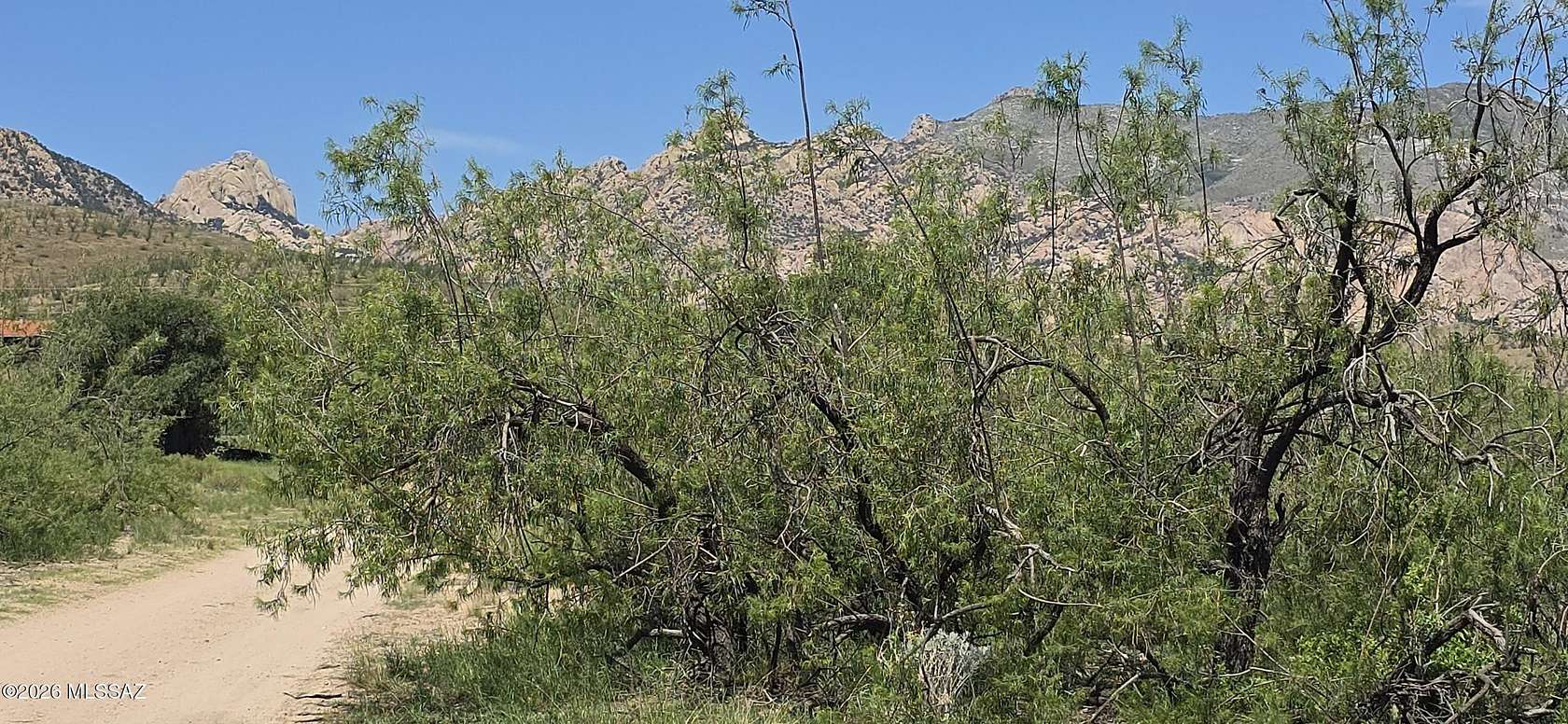 1 Acre of Residential Land for Sale in Pearce, Arizona